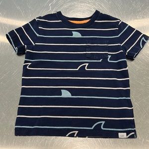 Baby GAP Toddler Shark T shirt